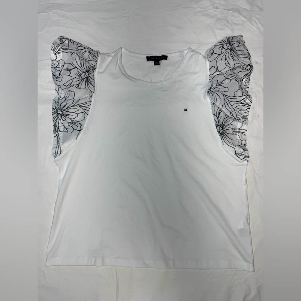 Tommy Hilfiger White Knit Top with Floral Print Flutter Ruffle
Sleeves Size XL